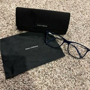 Reading glasses